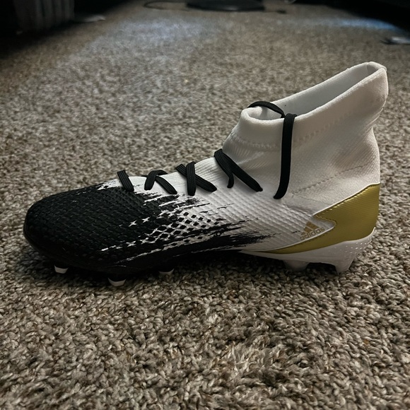 Adidas Predator 20.3 FG Soccer Cleats White/Gold FW9196 M7.5/W9 Athletic Sport - Picture 6 of 6